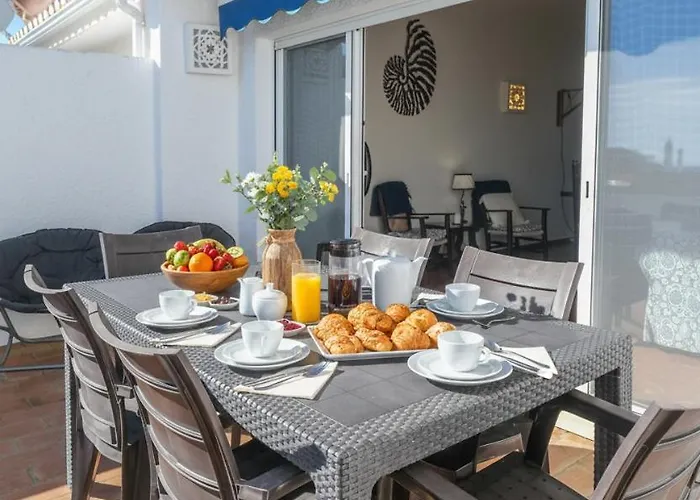 Casa Da Areia, Three Bedroom By The * Luz